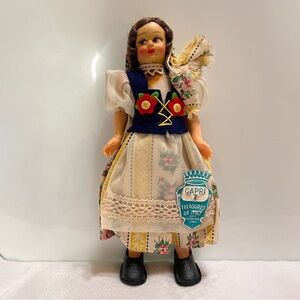 Vintage Doll ‘Capri’ #7 Treasures of Italy Doll Original Accessories